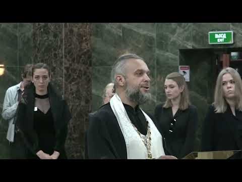 Видео: В Новосибирске простились с основателем выставочного проекта "Некрополь TANEXPO", Сергеем Якушиным