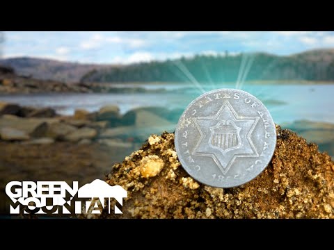 Видео: Они осушили озеро, и его дно оказалось покрытым древними сокровищами