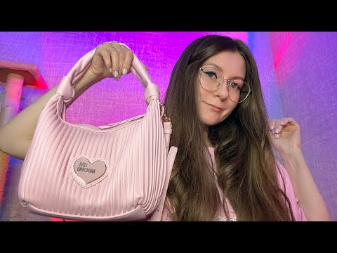 Видео: АСМР болталка 🌙 ЧТО В МОЕЙ СУМКЕ? 💅💕