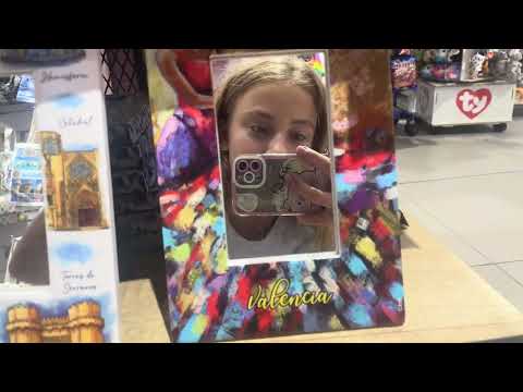 Видео: Souvenir shop in Valencia 🥰 Сувенирный магазин в Валенсии 🥰 Увидела мои любимые Ty 🥰❤️🤗