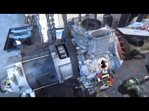 Видео: 050 330 90 40 Дизельный мотор F186, заклинило поршень из за перегрева двигателя