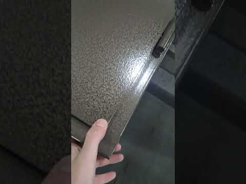 Видео: #зварювання #сварка #сварщик #фарба #краска #покраска #маляр #двері #ворота #стройка #метал #металл