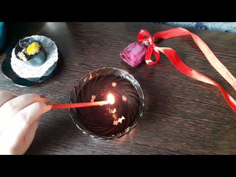 Видео: ❗ЧТО ОН ДУМАЕТ О ВАС СЕГОДНЯ⁉️ГАДАНИЕ НА ТАРО+ ВОСК🃏🪔