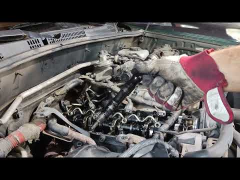 Видео: Lc120 замена уплотнительных колец под форсунками//Lc120 replacement of sealing rings under injectors