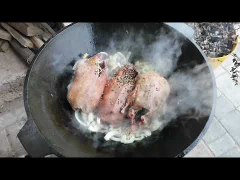 Видео: Самый простой рецепт приготовления дикой утки в казане. Просто и вкусно!!!