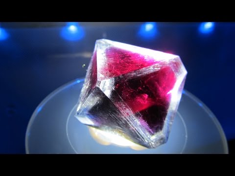 Видео: Кристалл в кристалле