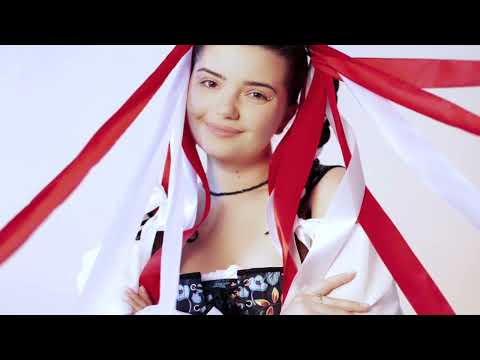 Видео: Роза белая, роза алая (Арина Кузнецова) Слова Олег Вервека. Музыка Илья Муртазин. Клип Анна Зубова.