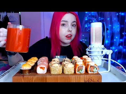 Видео: Роллы мукбанг/ответы на комментарии/mukbang rolls