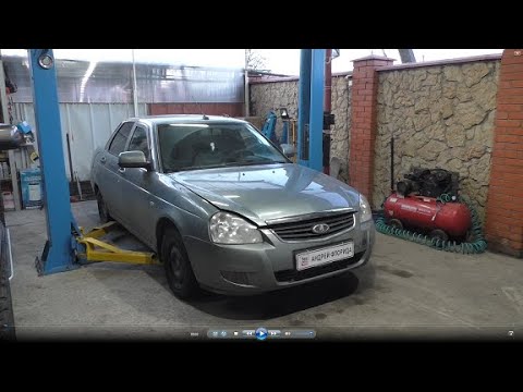 Видео: Сгорел обводной ролик ремня ГРМ замена комплекта ГРМ на Лада Приора 2013 года LADA Priora