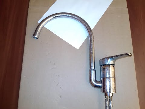 Видео: Смеситель Grohe - причина течи или как разобрать. Grohe mixer - how to disassemble or cause a leak.