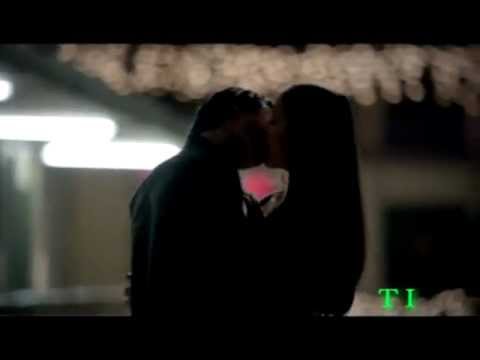 Видео: Дэймон и Елена - Я люблю