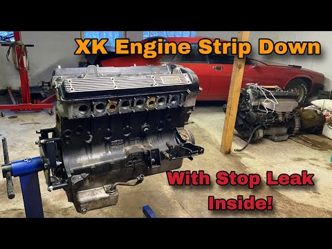 Видео: Разборка двигателя Jaguar 4.2 XK (часть 1) — что пошло не так?