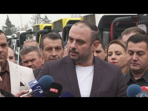 Видео: За помалку од 24 часа отпуштени се околку 400 вработени од Комунална хигиена