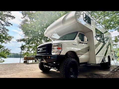 Видео: Обзор интерьера и экстерьера автодома Thor 22HE 4x4 класса C 2021 года!