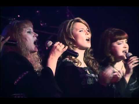 Видео: Пелагея - Снежочки..