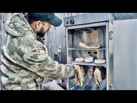 Видео: Коптим уток в топовой коптильне от Hobbi Smoke