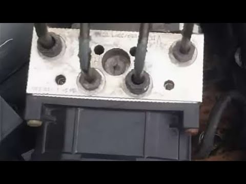 Видео: Bmw e39 замена блока abs