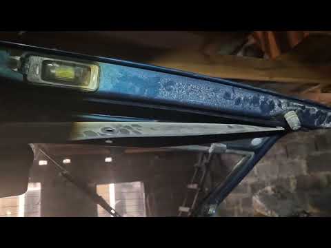 Видео: Как поменять замок багажника на ВАЗ 2109 ? (легко и доступно)