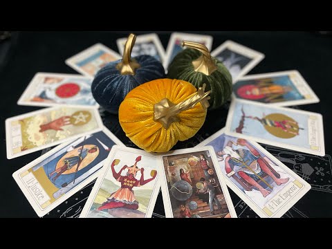 Видео: Новинка таро от U.S. Games 😍 Curious Travels TAROT