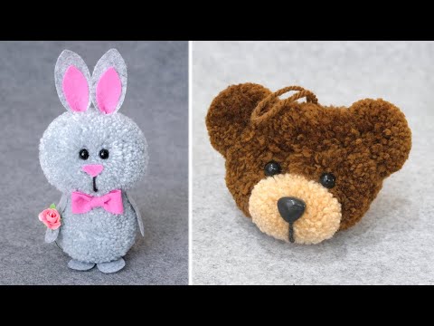 Видео: Милые игрушки из помпонов 🐰🐻🧶 Интересные поделки из пряжи