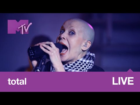 Видео: TOTAL – Бьёт по глазам // MTV LIVE MUSIC