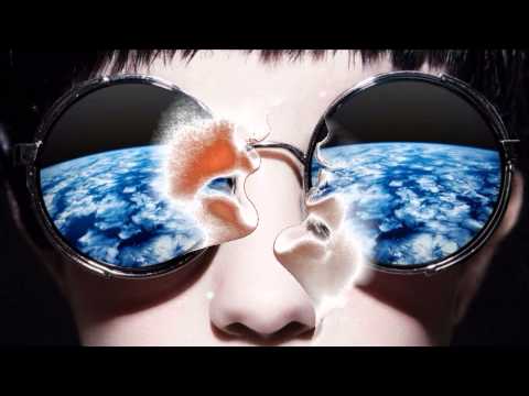 Видео: Алина Орлова - Летать