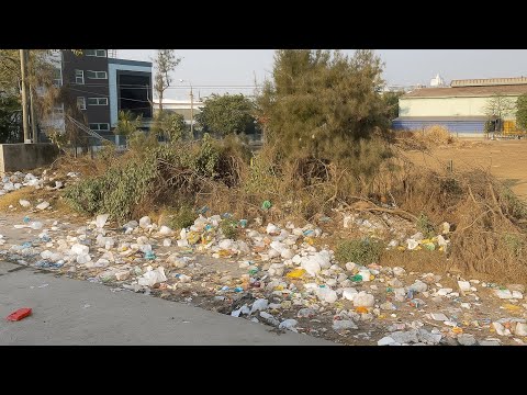 Видео: Мы очистили самый грязный тротуар в мире за 100 часов — присоединяйтесь!