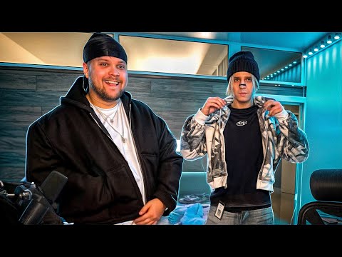 Видео: ГУАКАМОЛЕ ПРИМЕРИЛ ХАЙПОВЫЕ ЛУКИ С ВАЙЛДБЕРИСА