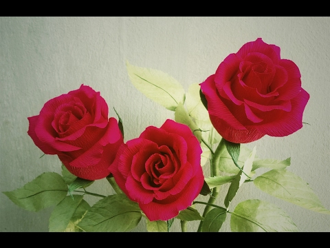 Видео: АВС ТV | Как сделать цветок розы из Эквадора розовым из крепированной бумаги
