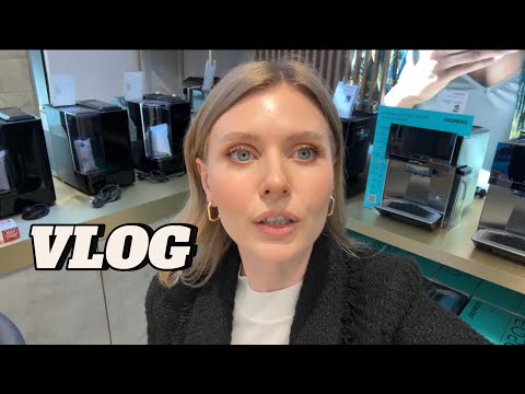 Видео: ВЛОГ: РАСПАКОВКА КОСМЕТИКИ / ЗАКУЛИСЬЕ СЬЕМКИ В РЕКЛАМЕ