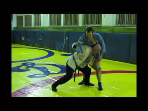 Видео: Бросок "обратная мельница"