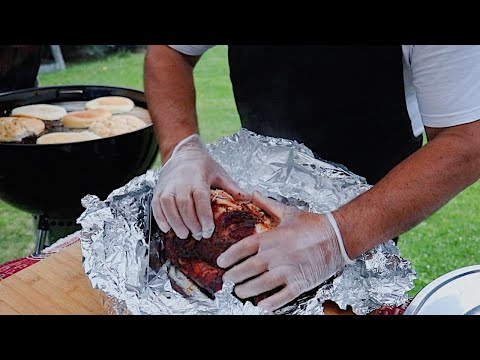 Видео: Лучший рецепт приготовления рваного мяса на гриле. Рецепт от Жоржа