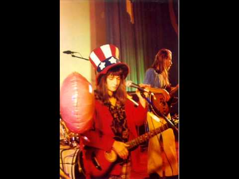 Видео: Умка - Трепеща и одиноко