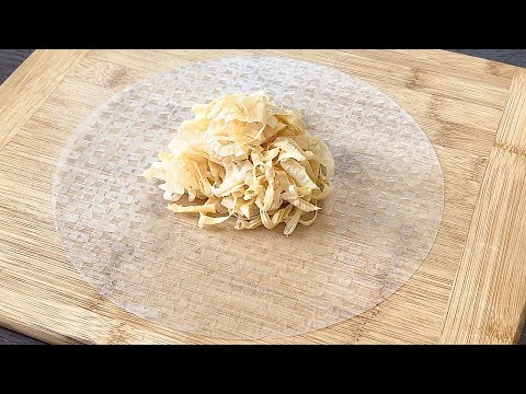 Видео: Из рисовой бумаги тоже можно делать пироги! Без глютена! Без замеса, быстро и легко!