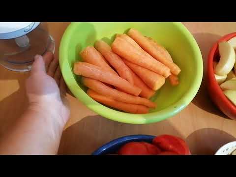 Видео: Чудо АДЖИКА с яблоком и морковью на зиму !