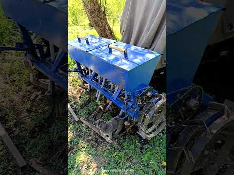 Видео: Сеялка С3-1-8 для минитрактора. Быстрая переделка под кукурузу.
