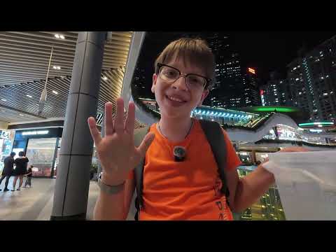 Видео: Обзор на самый большой ТРЦ Шэньчжэня Coco Park