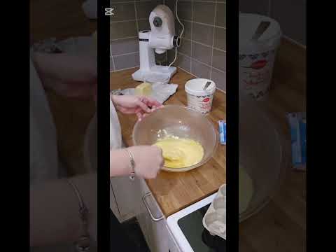 Видео: Меки, вкусни, сиренки