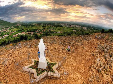 Видео: Пісня. Veni Sancte Spiritus Medjugorje. Меджугор'є