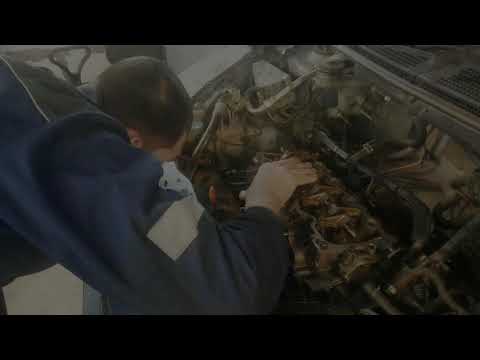 Видео: Установка ГБЦ  хонда фит 2002 г.в