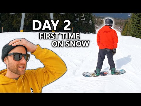 Видео: Учу друга кататься на сноуборде. День 2. Первый раз на снегу.