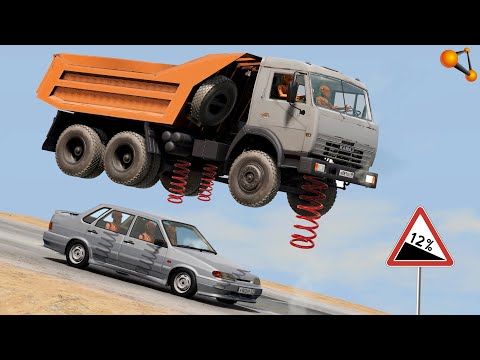 Видео: ТОРМОЗА ОТКАЗАЛИ, НО ПРЫЖОК СПАС ЛЮДЕЙ! КАМАЗ НА ПРУЖИНАХ | BeamNG.drive