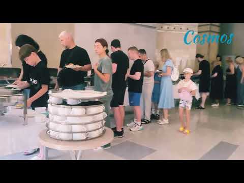 Видео: Москва Отель космос ВДНХ  ресторан завтрак в одном из ресторанов