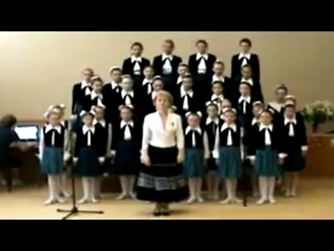 Видео: Прекрасное Далёко. Детский хор «До-Ми-Соль». Лучшая постсоветская вариация