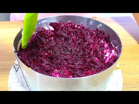 Видео: НОВИНКА!  Такой Салат Вы еще не готовили. Изумительный САЛАТ  "ГЕНЕРАЛ" на любой праздничный стол!