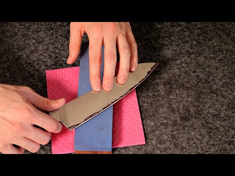 Видео: Как заточить нож на водном камне?