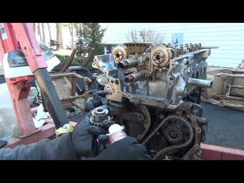 Видео: 2007 Audi Q7 3.6 л двигатель vr6 снятие и восстановление прокладки головки блока цилиндров, цепи ...