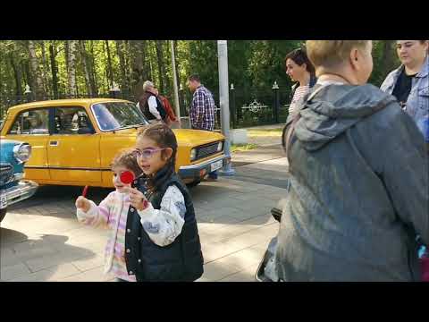 Видео: Выставка автомобилей в Королёве!) 
