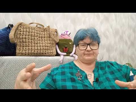 Видео: Вязаные проекты. Обзор моих вязаных сумок.Игрушка "Весёлое мороженое 🍦