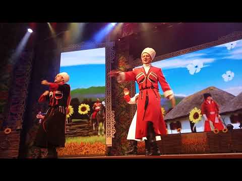 Видео: Казаки. Фольклорное шоу «Золотое кольцо» . GOLDEN RING SHOW